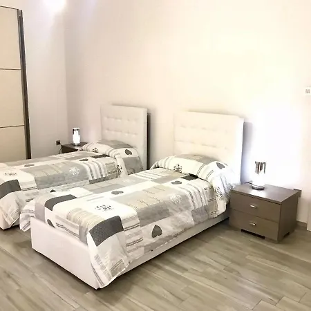 아파트 300mila
